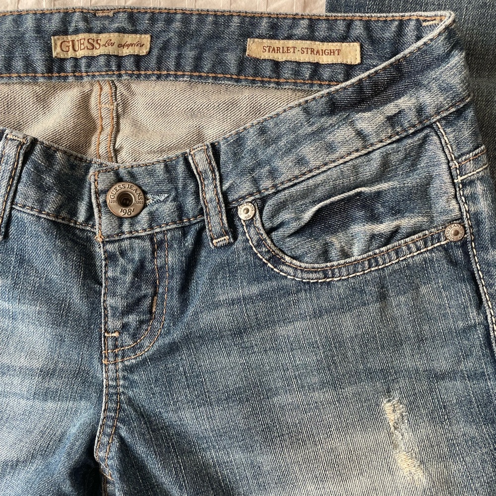 GUESS Like new Vintage Women's Classic Denim Straight Leg Jeans size 26 - Picture 4 of 15